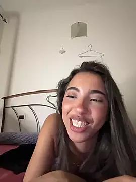 Freechat miaceleste on StripChat