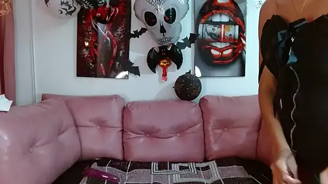 Group Miahotcs1 on StripChat