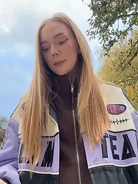 StripChat MilaMoone is Freechat MilaMoone — Make me WET