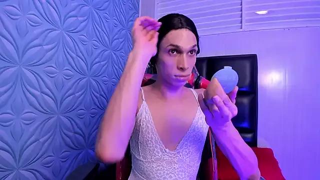 Freechat Milk_max_18 on StripChat