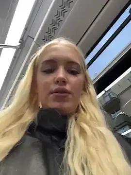 Milkyy_wway — Show PANTIES colour on public