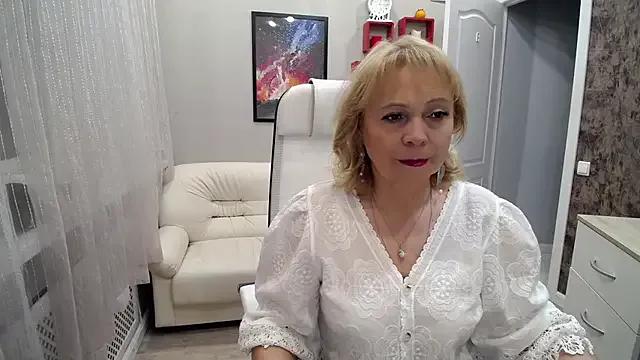 Freechat Milla_Cutie18 on StripChat