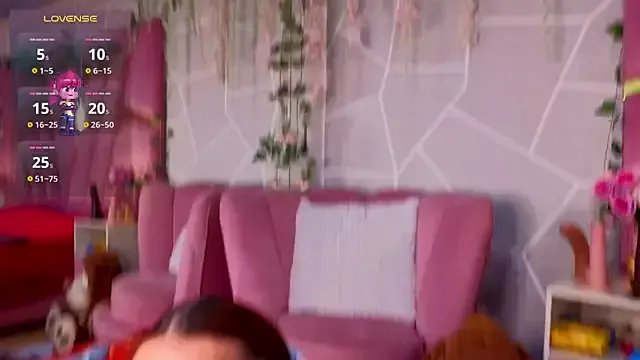 Freechat MilleyJones on StripChat