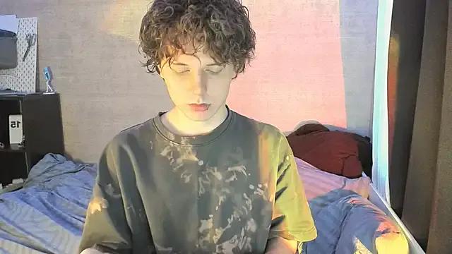 Offline miya_meow_miku on StripChat