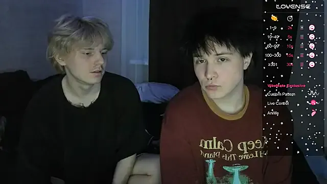 Offline miya_meow_miku on StripChat