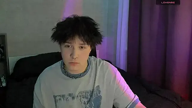 Offline miya_meow_miku on StripChat