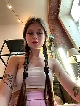 Freechat mmelicious on StripChat