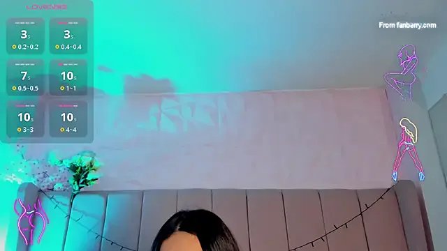 Freechat MollyBigBoobs12 on StripChat