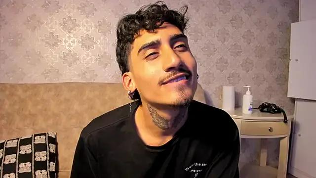 Mr_Strike — Cum show