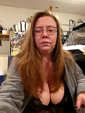 Freechat MsShelby40 on StripChat