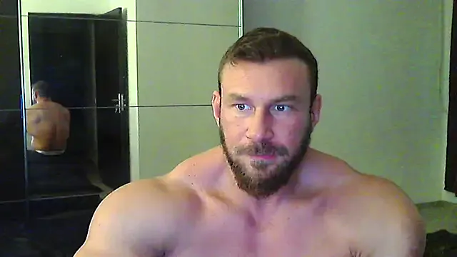Offline muscularkevin on StripChat