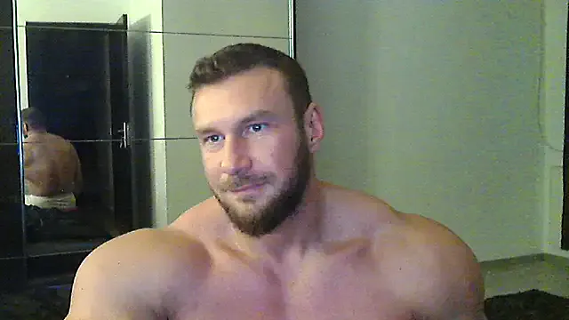 Offline muscularkevin on StripChat