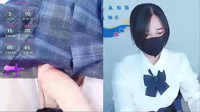 Freechat Mya8860 on StripChat