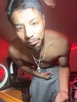 Freechat MynameisPaco on StripChat