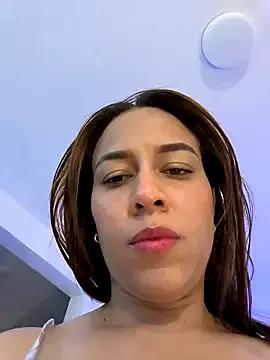 Nanybaker95 on StripChat 