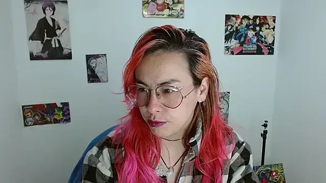 Freechat natasha_laulau on StripChat