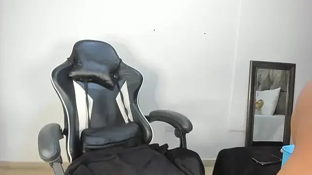 Freechat natasha_steele on StripChat