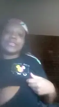 Offline Naughtiestunicorn44 on StripChat