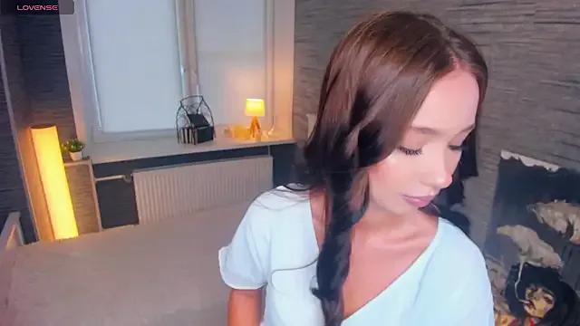 Freechat NedraLober on StripChat