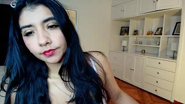 nina_moen on StripChat 