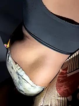 Group nishababybaby on StripChat