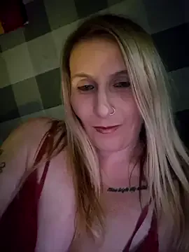 Offline Northern_Tease on StripChat