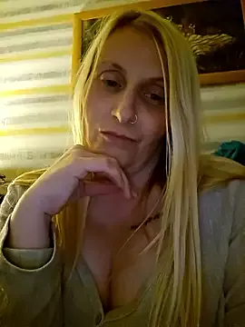 Offline Northern_Tease on StripChat