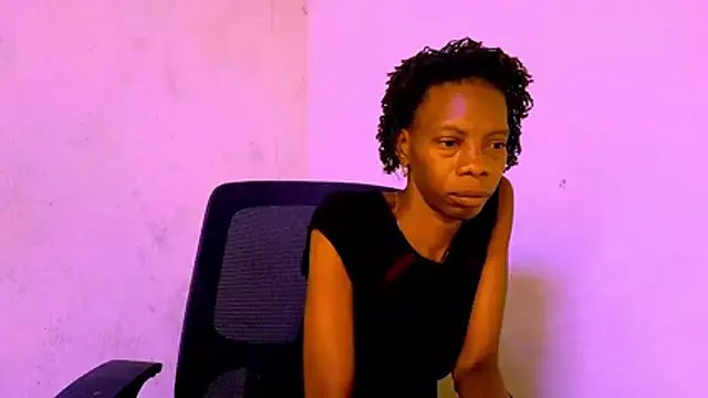 Freechat nzanizy on StripChat