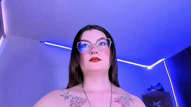 Private OphelianaRose33 on StripChat