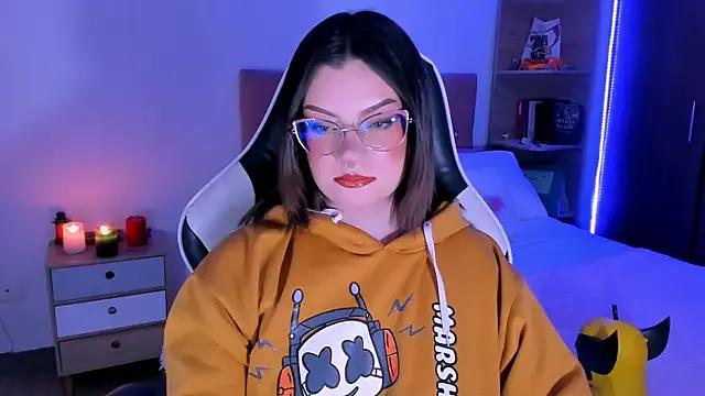 Private OphelianaRose33 on StripChat