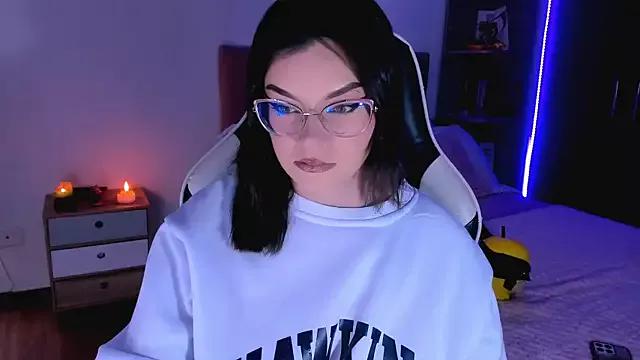 Private OphelianaRose33 on StripChat