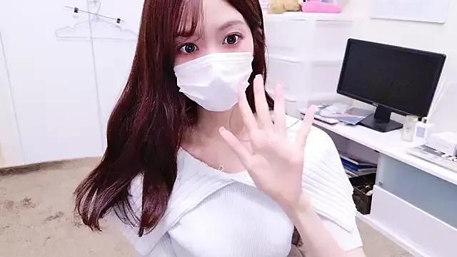 Group oxo_yuna_oxo on StripChat