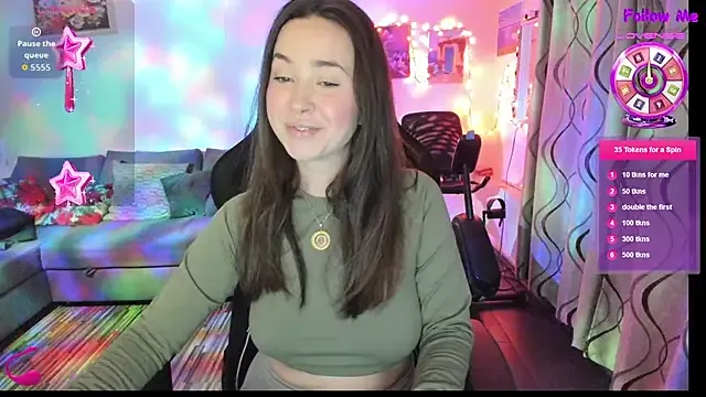 Freechat PlayfulGoddess on StripChat