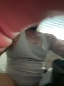 Freechat pnwzo on StripChat