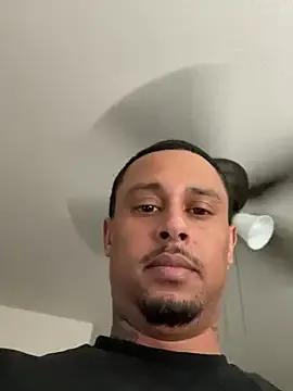 Freechat pnwzo on StripChat