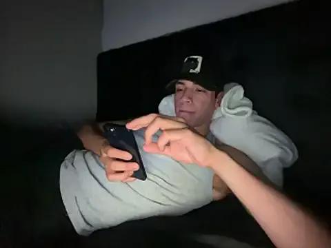 PollitoVergonXL — Cum