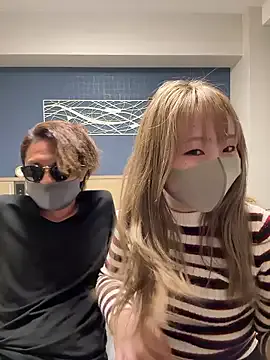 Offline POMUPOMUPURIN2 on StripChat