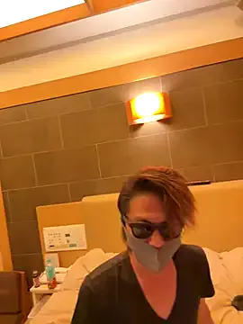 Offline POMUPOMUPURIN2 on StripChat