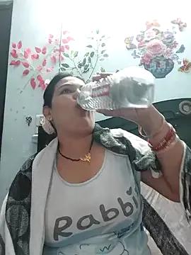 Poojabhabi101's avatar