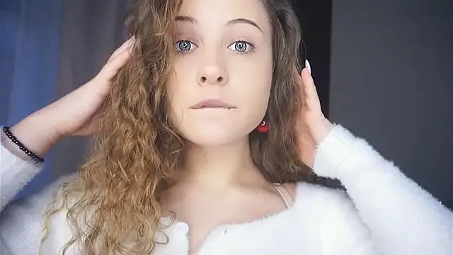 Freechat QuennaCoote on StripChat