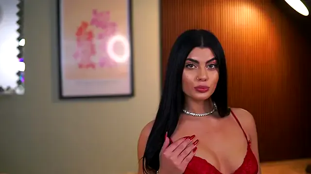 Offline RavennaDArcy on StripChat