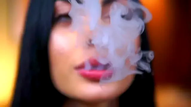 Offline RavennaDArcy on StripChat