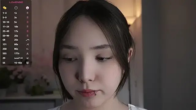 RenaeConnerley on StripChat