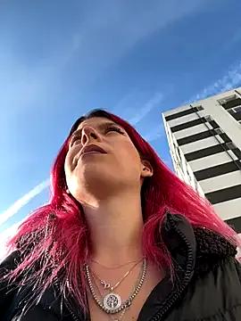 Freechat RiriRoseey on StripChat