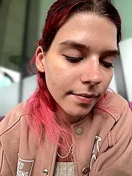 Freechat RiriRoseey on StripChat