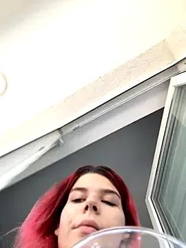 Freechat RiriRoseey on StripChat