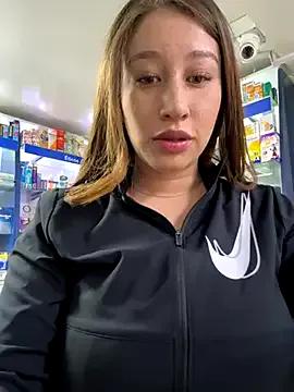 Freechat roouse on StripChat