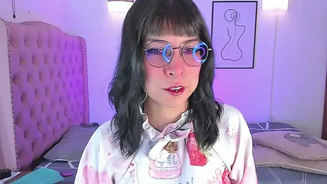 Freechat Rose_72 on StripChat