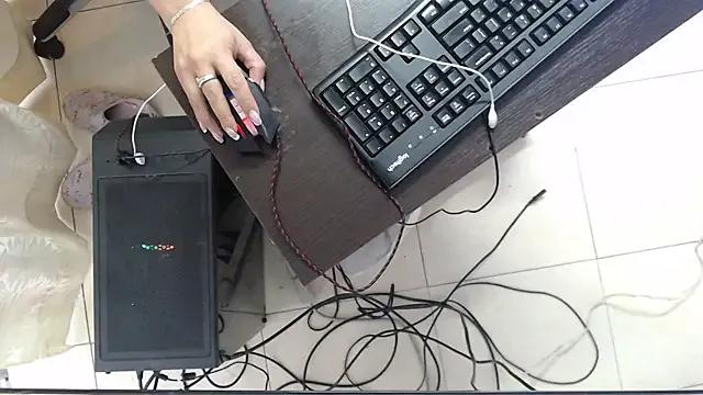 Freechat Rose_Thompson1 on StripChat