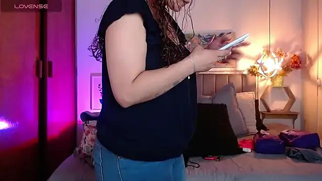 Freechat Rose_Thompson1 on StripChat